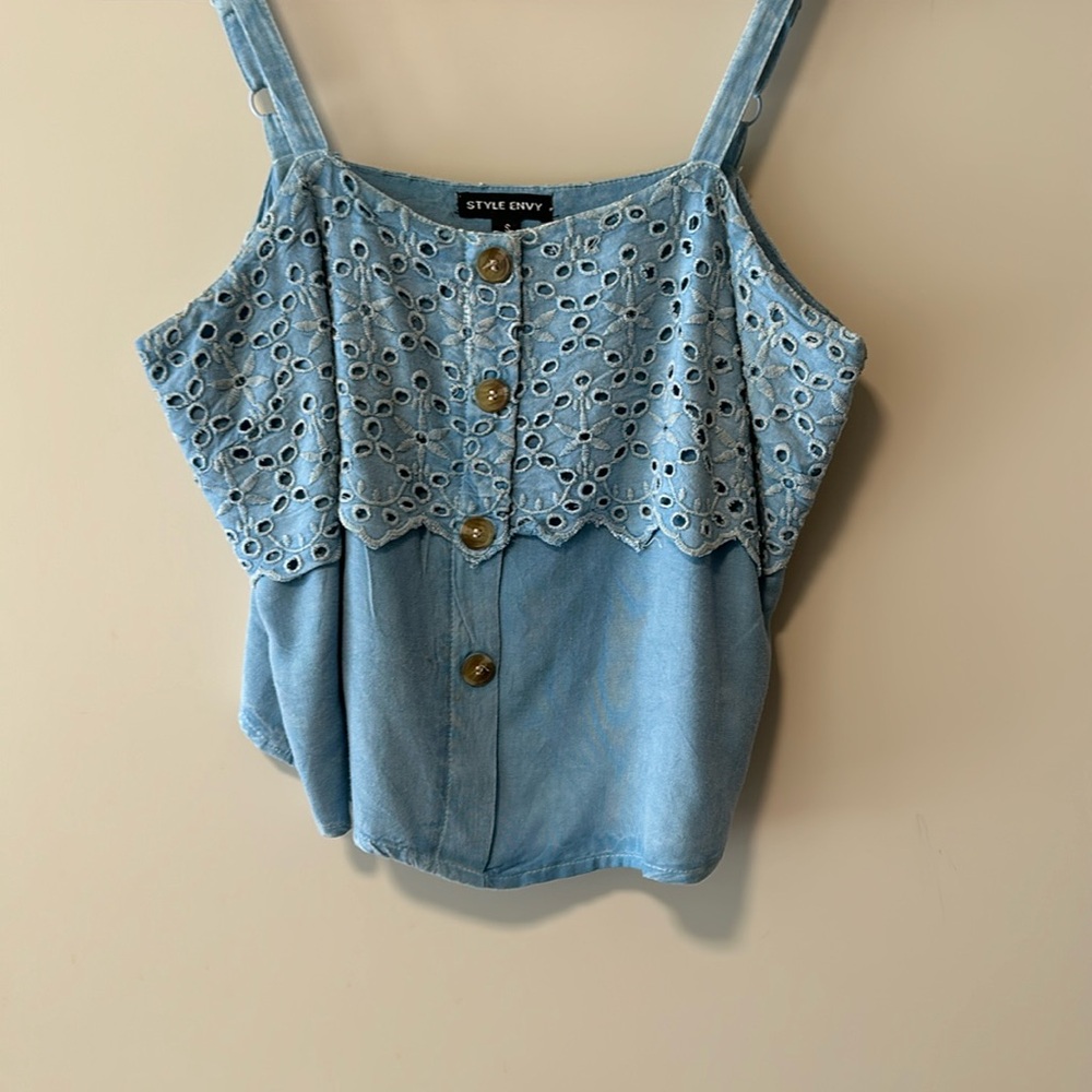 Style Envy blue top